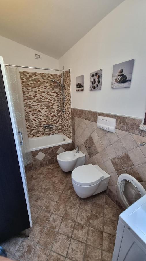 דורגלי Villa Biriculi מראה חיצוני תמונה